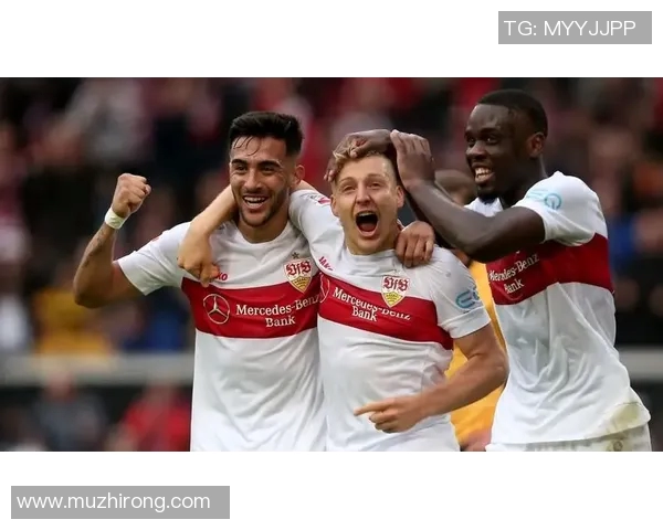 汉堡德比惊险收官,斯图加特2-1逆转击败汉堡取胜 汉堡德比惊险收官,斯图加特2-1逆转击败汉堡取胜