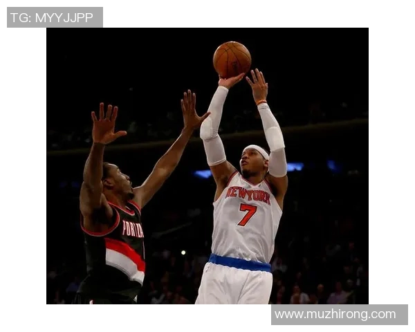 甜瓜安东尼因伤退出季后赛关键战役，篮球迷的热爱难以割舍