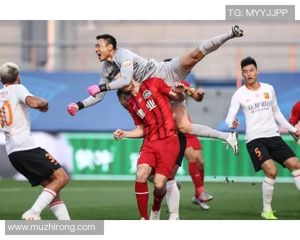 郑州中超主场挑战武汉卓尔，将冲击联赛第一名位置